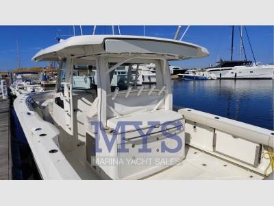 Boston Whaler 380 Outrage