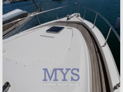 Cantieri Navali Del Tirreno Cayman 40