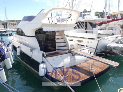 Cantieri Navali Del Tirreno Cayman 40