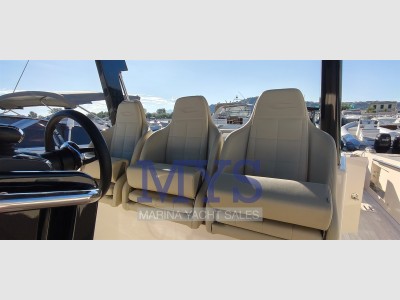Cayman Cayman 40 W.a.
