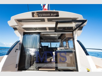 Cayman Yachts S520 New