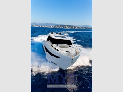 Cayman Yachts S600 New