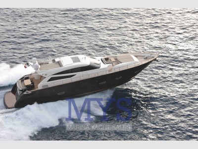Cayman Yachts S750