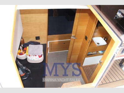 De Antonio Yachts D42 Open