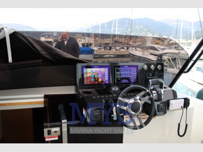 De Antonio Yachts D42 Open