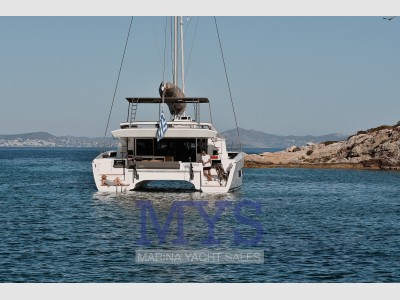Dufour Catamarans 48