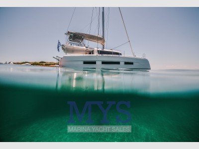Dufour Catamarans 48