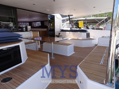 Dufour Catamarans 48