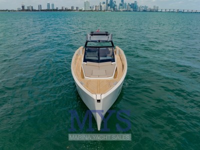 Evo Yachts Evo R4 Wa
