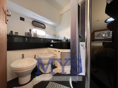 Fairline Squadron 59 Fly