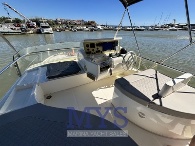 Ferretti Yachts Ferretti 430 Limited