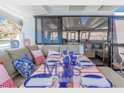 Fountaine Pajot Astréa 42