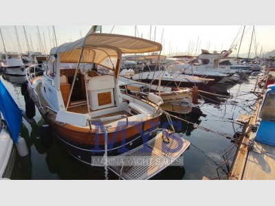 Fratelli Aprea 750 Cabin
