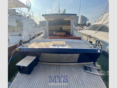 Italcantieri Custom