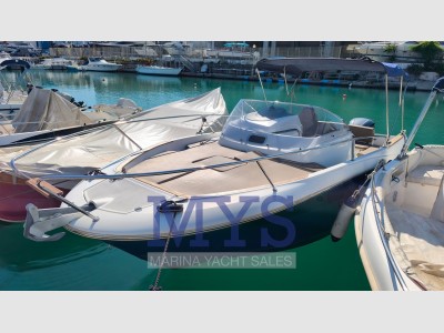 Jeanneau Cap Camarat 7.5 Wa