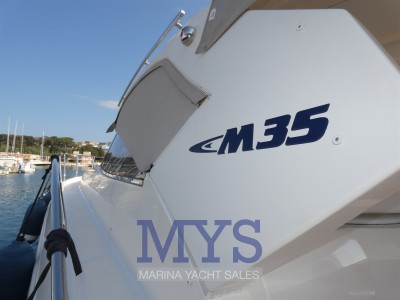 Manò Marine M35