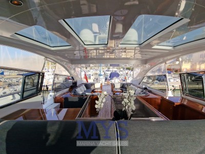 Overmarine Mangusta 80 Open Ht