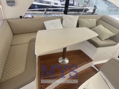 Prestige 42s