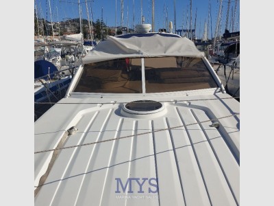 Princess Yachts V 42