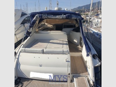 Princess Yachts V 42