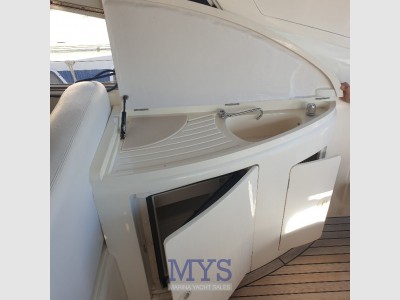 Princess Yachts V 42