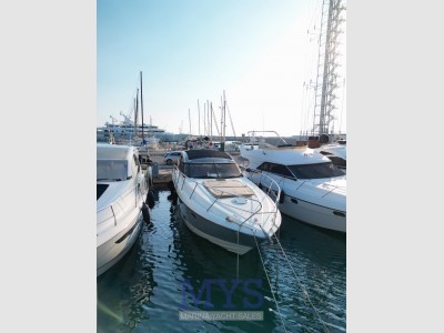 Princess Yachts V48