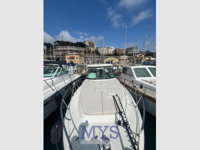 Pursuit Tiara 3100 Offshore