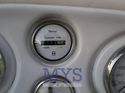 Regal Marine Commodore 2665