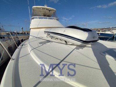 Riviera Marine 47 Flybridge