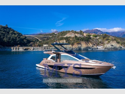 Sessa Marine Fly 68 Gullwing New