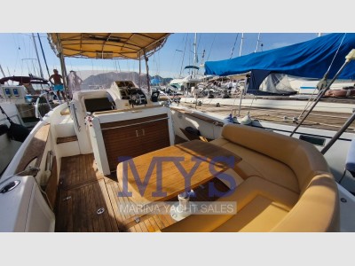 Sessa Marine Key Largo 28