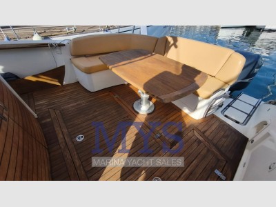 Sessa Marine Key Largo 28