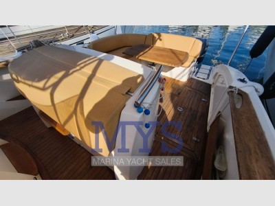Sessa Marine Key Largo 28