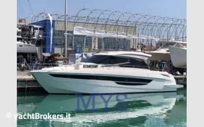 Cayman Yachts S520 New