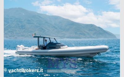 Coastal 12 Rada usato