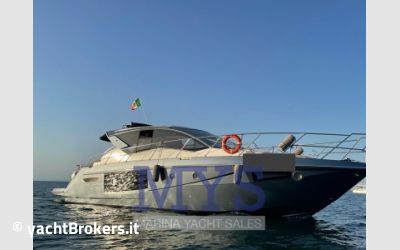Cranchi M44 HT usato
