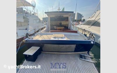 Italcantieri Custom