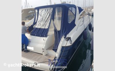 Princess Yachts V 42