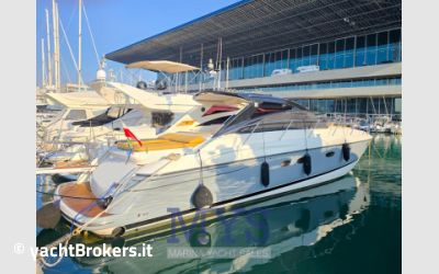 Princess Yachts V48 usato