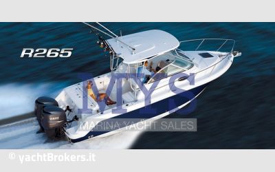 Robalo R265 usato