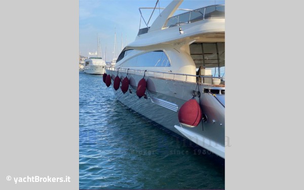 Amer Yachts Amer 92