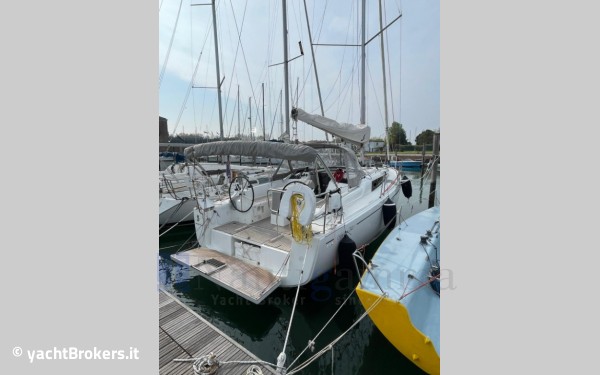 Beneteau Oceanis 34.1