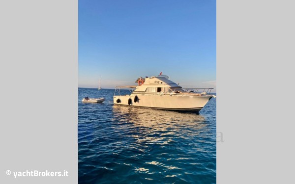 Bertram Yacht 33 Sport Fisherman