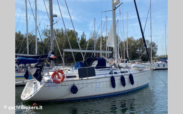 Moody Marine Project Moody 36 Cc