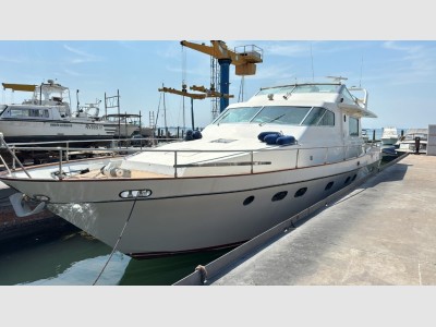 Alfamarine 16,50 Fly