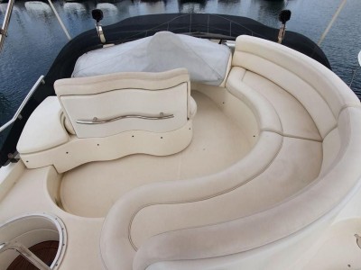 Azimut Evolution 42