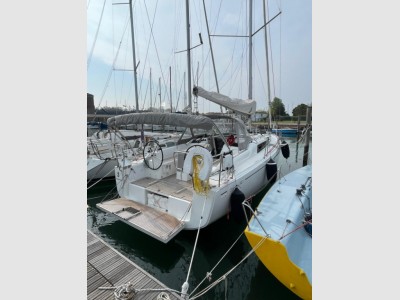 Beneteau Oceanis 34.1