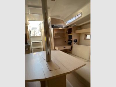 Beneteau Oceanis 34.1