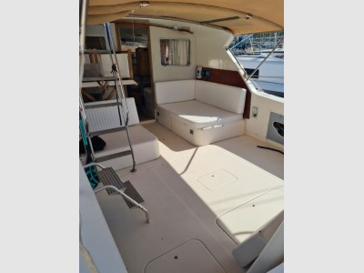 Bertram Yacht 33 Sport Fisherman