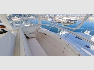 Bertram Yacht 43 Convertible